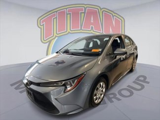 Certified 2022 Toyota Corolla LE image 1