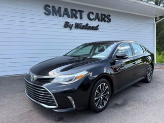 Used 2016 Toyota Avalon XLE image 1