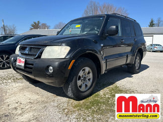 Used 2003 Mitsubishi Montero Limited image 1