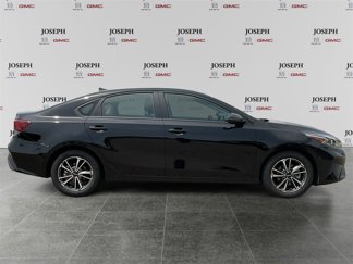 Used 2024 Kia Forte LXS w/ LXS Technology Package image 1