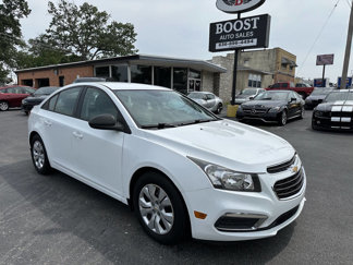 Used 2015 Chevrolet Cruze LS image 1