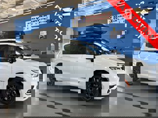 New 2025 Chrysler Pacifica Select image 1
