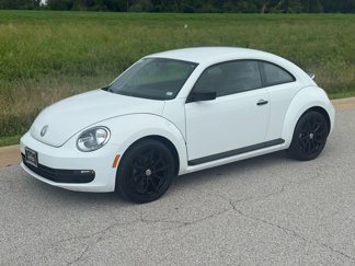 Used 2015 Volkswagen Beetle 1.8T Classic image 1