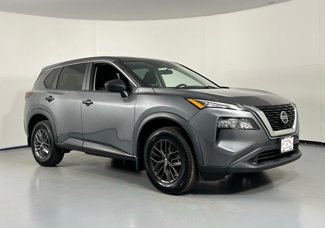 Used 2021 Nissan Rogue S image 1