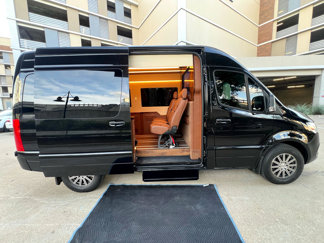 Used 2019 Mercedes-Benz Sprinter 144 image 1