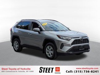 Used 2019 Toyota RAV4 LE image 1