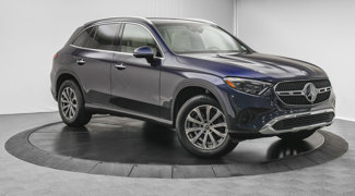 Used 2023 Mercedes-Benz GLC 300 4MATIC image 1