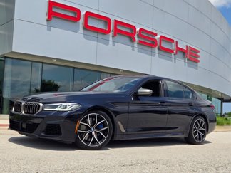 Used 2021 BMW M550i xDrive w/ Executive Package image 1
