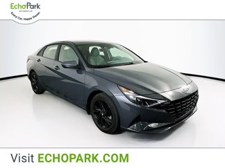 Used 2023 Hyundai Elantra SEL image 1