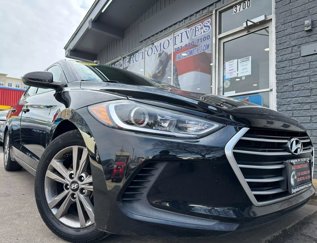 Used 2017 Hyundai Elantra SE image 1