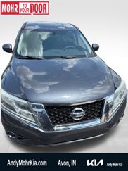 Used 2014 Nissan Pathfinder S image 1
