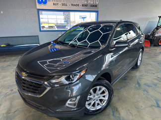 Used 2018 Chevrolet Equinox LT image 1