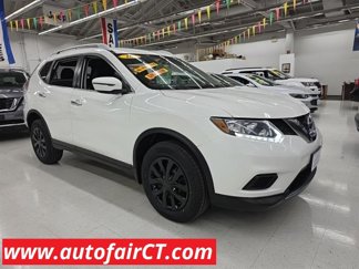 Used 2016 Nissan Rogue S w/ Appearance Package image 1