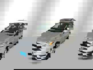 Used 2015 Ford Focus SE image 1
