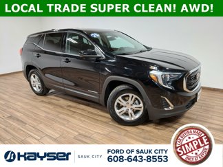 Used 2020 GMC Terrain SLE w/ LPO, Floor Liner Package image 1