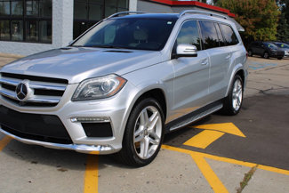 Used 2016 Mercedes-Benz GL 550 4MATIC image 1