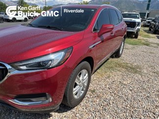 Used 2020 Buick Enclave Essence image 1