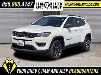 Used 2021 Jeep Compass Latitude image 1