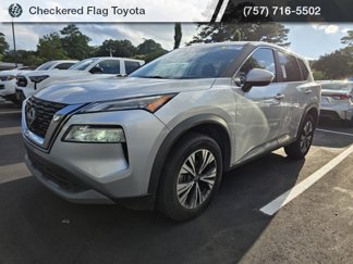 Used 2023 Nissan Rogue SV image 1