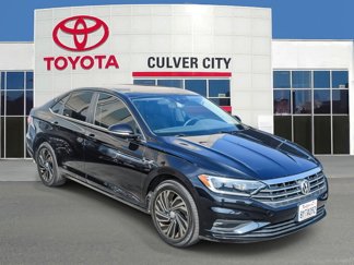 Used 2019 Volkswagen Jetta SEL Premium image 1