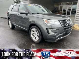 Used 2017 Ford Explorer Limited image 1