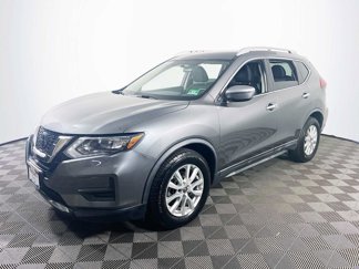 Used 2018 Nissan Rogue SV image 1