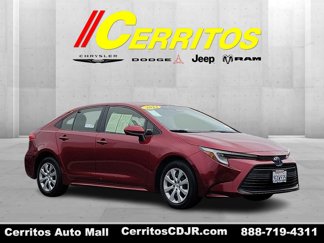 Used 2023 Toyota Corolla LE image 1