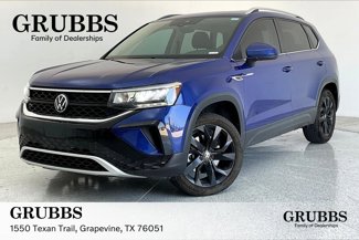 Used 2024 Volkswagen Taos SE image 1