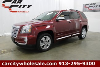 Used 2017 GMC Terrain Denali image 1