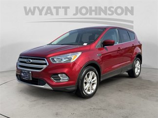 Used 2019 Ford Escape SE image 1