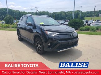 Used 2016 Toyota RAV4 SE image 1