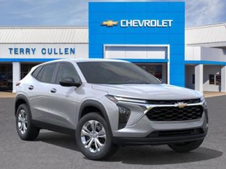 New 2025 Chevrolet Trax LS image 1