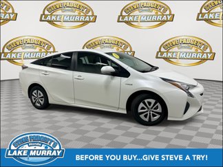 Used 2016 Toyota Prius Two image 1