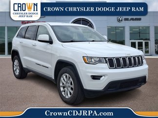 Used 2022 Jeep Grand Cherokee Laredo X image 1