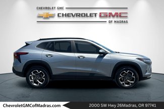 Used 2024 Chevrolet Trax LT w/ LT Convenience Package image 1