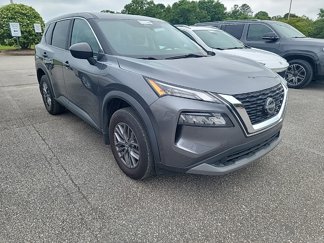Used 2023 Nissan Rogue S image 1
