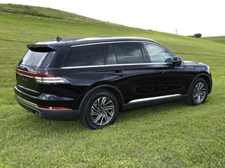 Used 2024 Lincoln Aviator AWD image 1