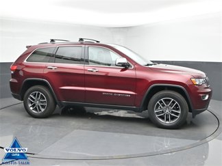 Used 2018 Jeep Grand Cherokee Limited w/ Trailer Tow Group IV image 1