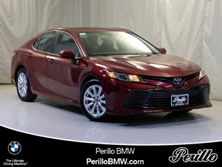 Used 2020 Toyota Camry LE image 1
