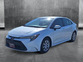 Used 2020 Toyota Corolla LE image 1