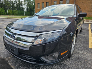 Used 2010 Ford Fusion SE image 1