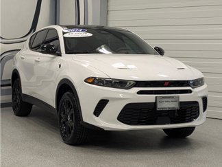 Used 2024 Dodge Hornet GT image 1