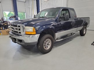 Used 2001 Ford F250 XLT image 1