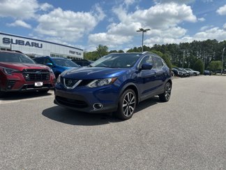 Used 2018 Nissan Rogue Sport SL w/ SL Premium Package image 1