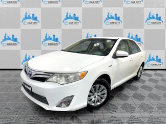 Used 2012 Toyota Camry LE image 1