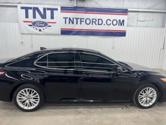 Used 2018 Toyota Camry XLE image 1