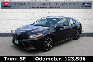 Used 2018 Toyota Camry SE image 1