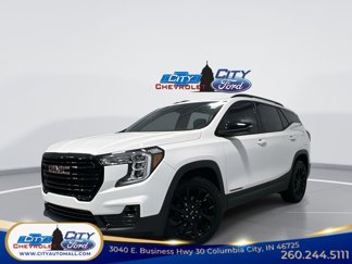 Used 2023 GMC Terrain SLT w/ Elevation Edition image 1