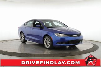 Used 2016 Chrysler 200 S image 1