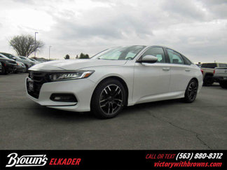 Used 2018 Honda Accord Sport image 1